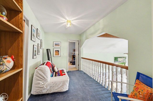 43052 W Kirkwood Drive, Clinton Twp, MI 48038