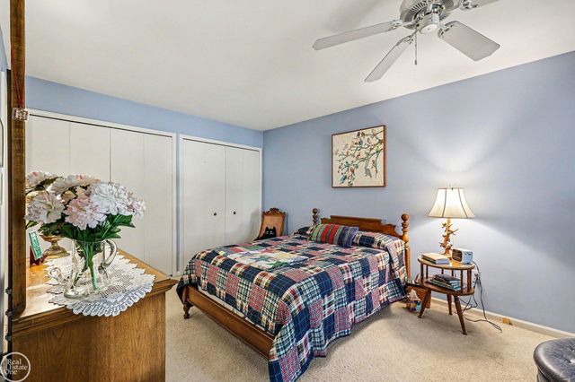 43052 W Kirkwood Drive, Clinton Twp, MI 48038