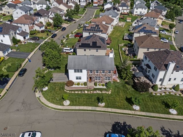 41 Nicole Ln, Parsippany-troy Hills Twp., NJ 07054