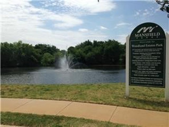 1405 Piedmont Drive, Mansfield, TX 76063