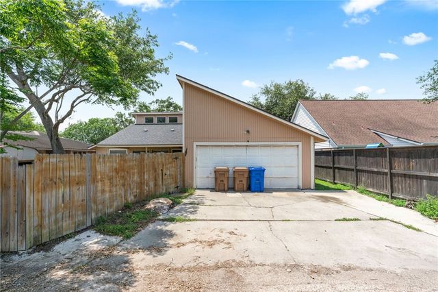 7209 Candy Ridge, Corpus Christi, TX 78413