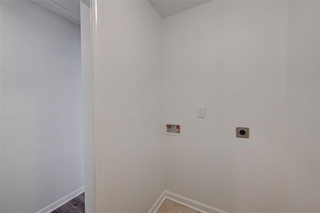 10810 Willowisp Drive, Houston, TX 77035