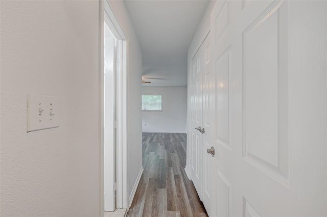 10810 Willowisp Drive, Houston, TX 77035