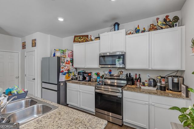 575 Walnut Grove Way, Pendergrass, GA 30567