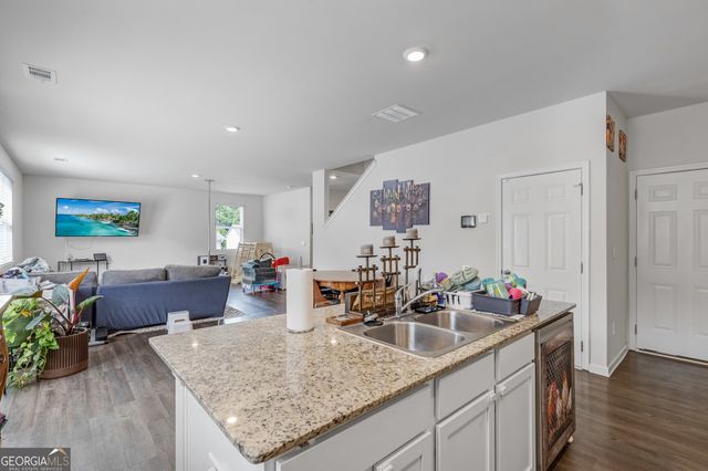 575 Walnut Grove Way, Pendergrass, GA 30567