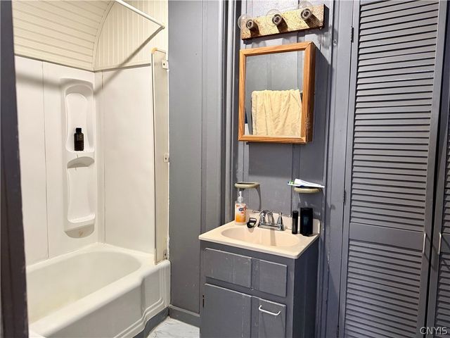 14 Deforest Street, Binghamton, NY 13901