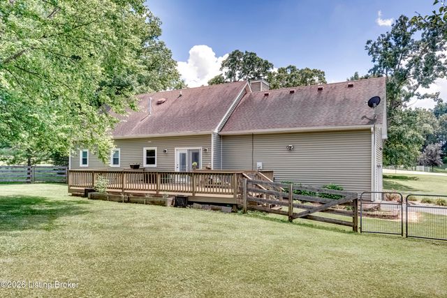 1801 Hawk Hill Rd, La Grange, KY 40031