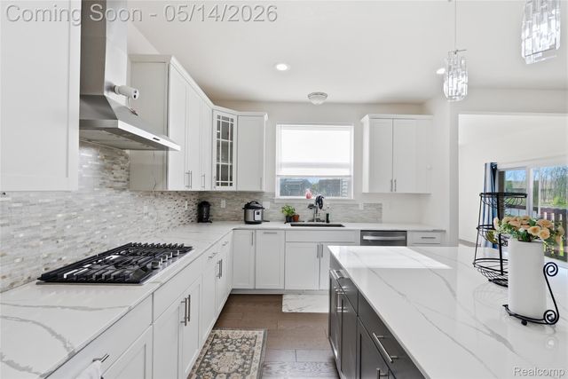 20975 Calabrese Drive, Lyon Charter Township, MI 48178