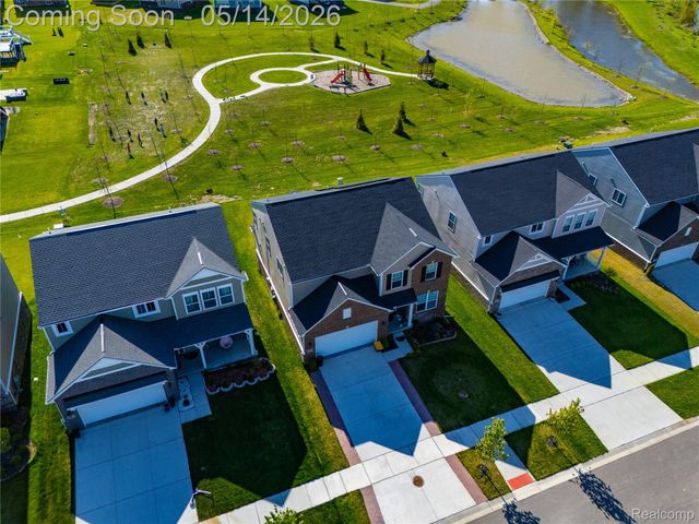 20975 Calabrese Drive, Lyon Charter Township, MI 48178