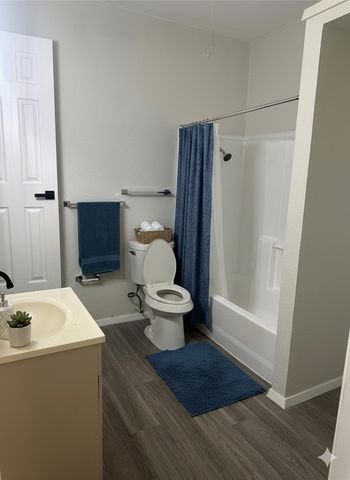 1310 Summit Street, Mesquite, TX 75149