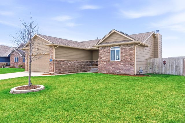3719 S Westgate St, Wichita, KS 67215