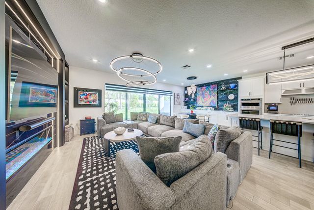 9721 Chora Tunel Way, Lake Worth, FL 33467