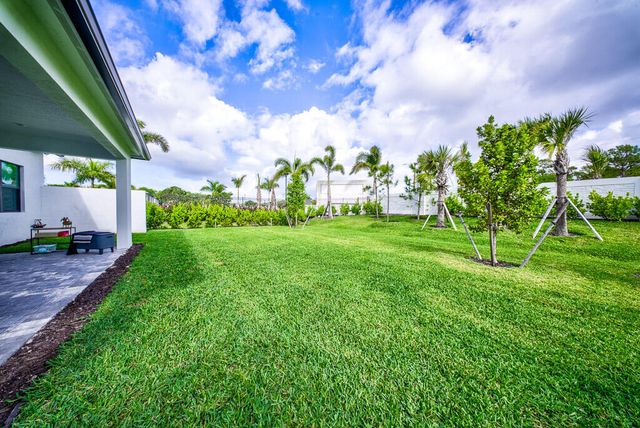9721 Chora Tunel Way, Lake Worth, FL 33467
