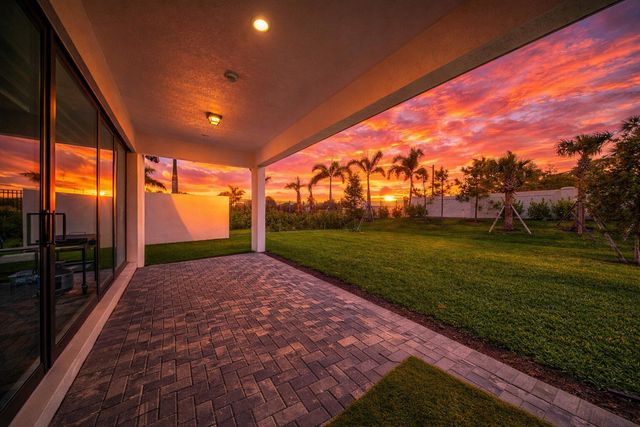 9721 Chora Tunel Way, Lake Worth, FL 33467