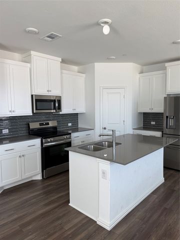 5123 Community Street, Haltom City, TX 76117