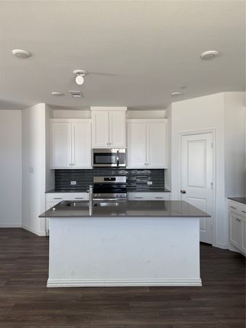 5123 Community Street, Haltom City, TX 76117