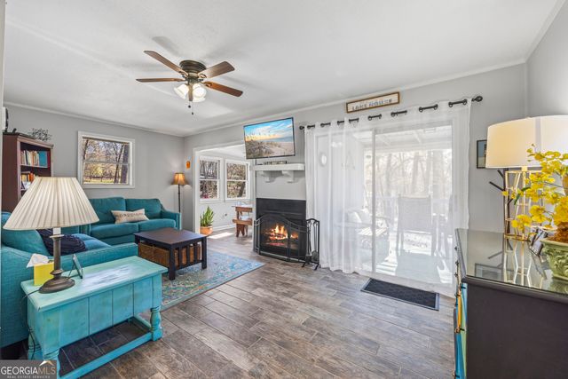 39 Jim Garvey Road, Hartwell, GA 30643