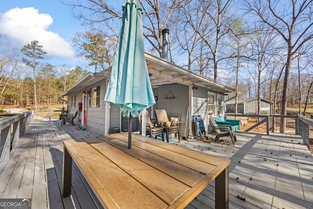 39 Jim Garvey Road, Hartwell, GA 30643