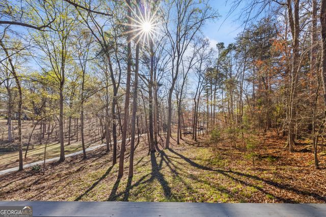 39 Jim Garvey Road, Hartwell, GA 30643