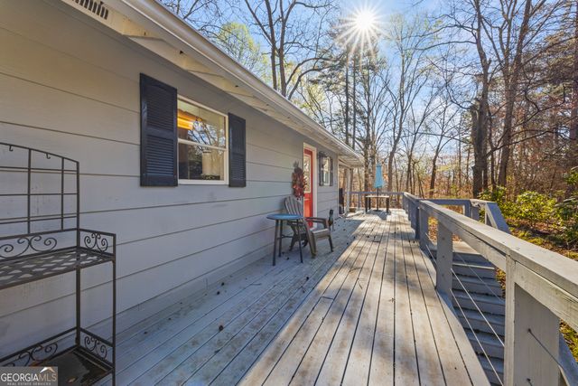 39 Jim Garvey Road, Hartwell, GA 30643