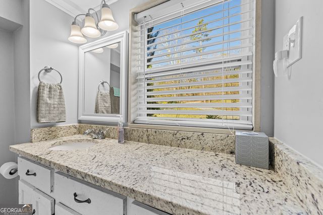 39 Jim Garvey Road, Hartwell, GA 30643