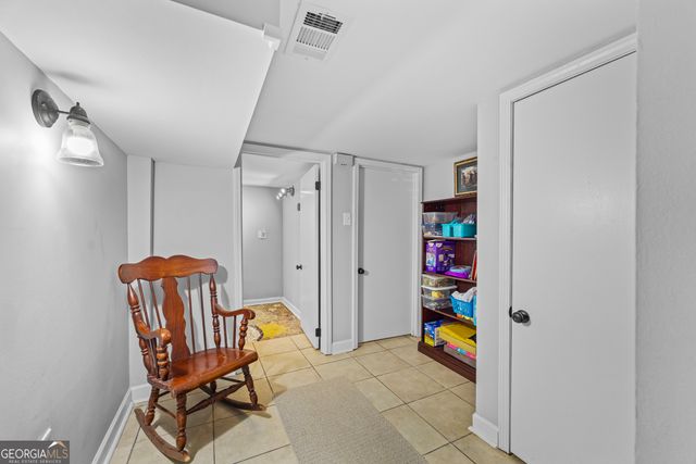 39 Jim Garvey Road, Hartwell, GA 30643