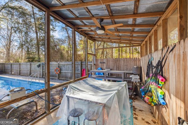 39 Jim Garvey Road, Hartwell, GA 30643