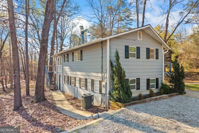 39 Jim Garvey Road, Hartwell, GA 30643