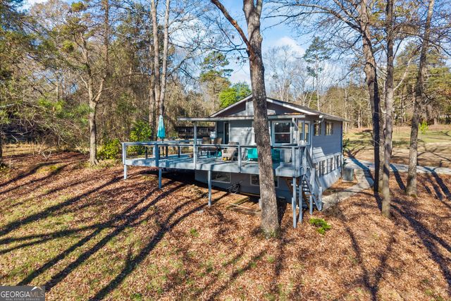 39 Jim Garvey Road, Hartwell, GA 30643