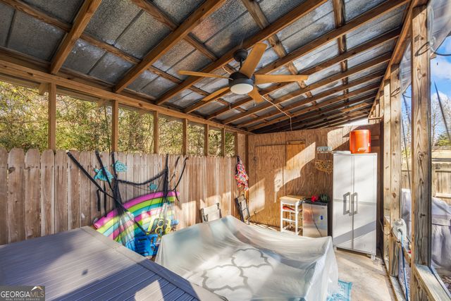 39 Jim Garvey Road, Hartwell, GA 30643