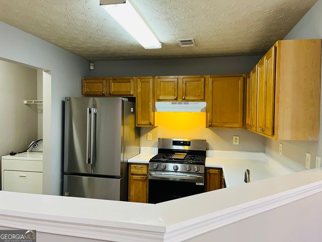 2119 Manhattan Parkway, Decatur, GA 30035