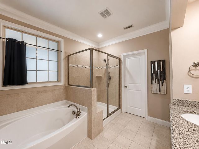 39 Breton Drive, Clayton, NC 27527