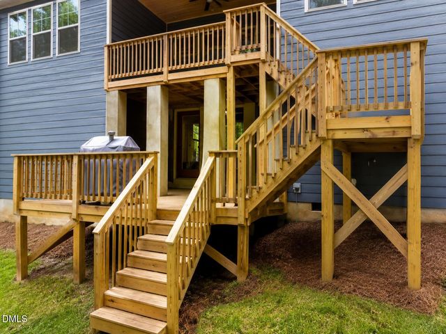 39 Breton Drive, Clayton, NC 27527