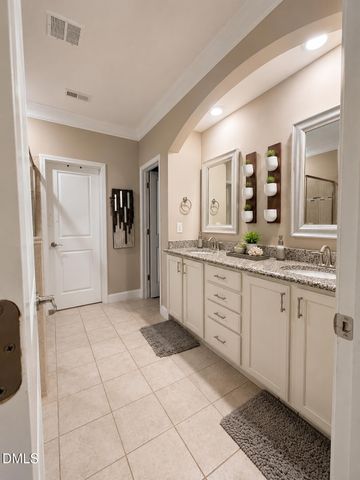 39 Breton Drive, Clayton, NC 27527