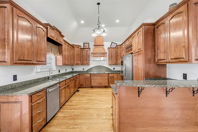 2635 James Edmon Ct, Murfreesboro, TN 37129