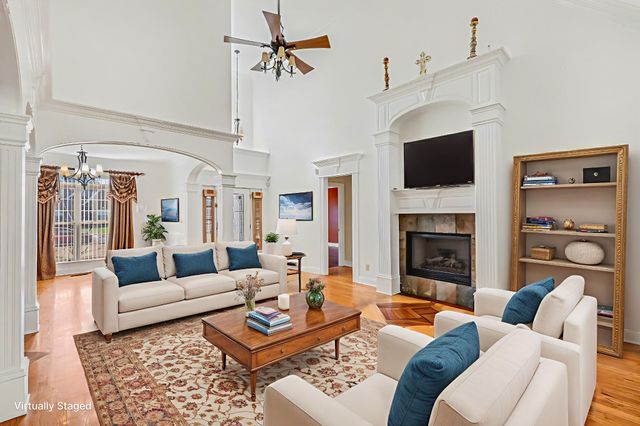 2635 James Edmon Ct, Murfreesboro, TN 37129