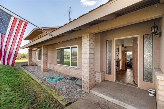 10506 Claribel Road, Oakdale, CA 95361