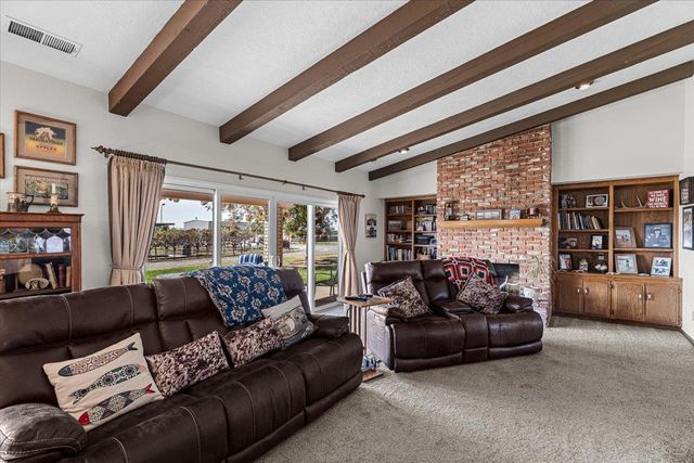 10506 Claribel Road, Oakdale, CA 95361