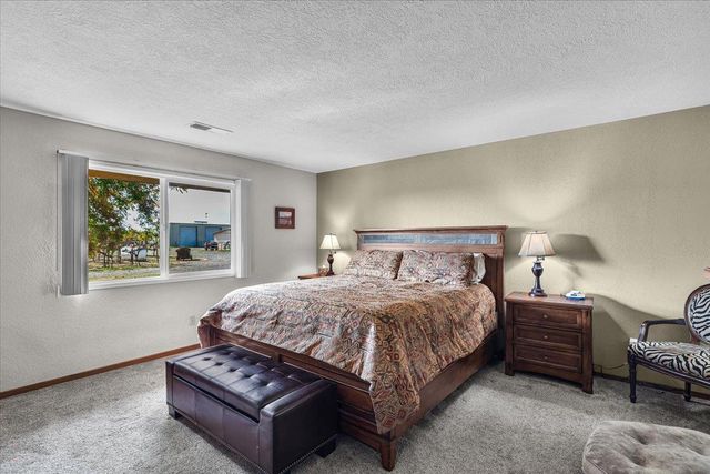 10506 Claribel Road, Oakdale, CA 95361