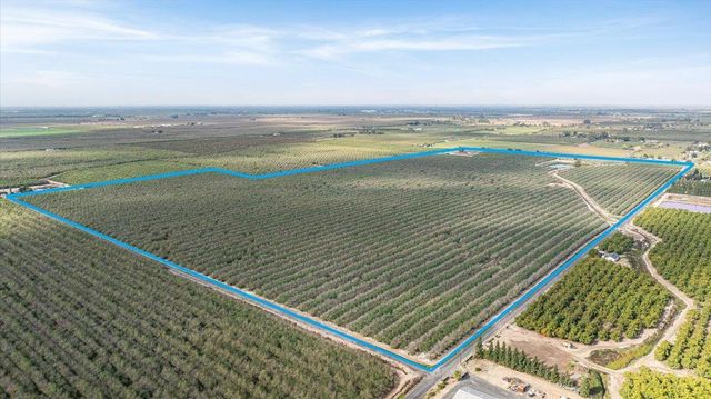 10506 Claribel Road, Oakdale, CA 95361