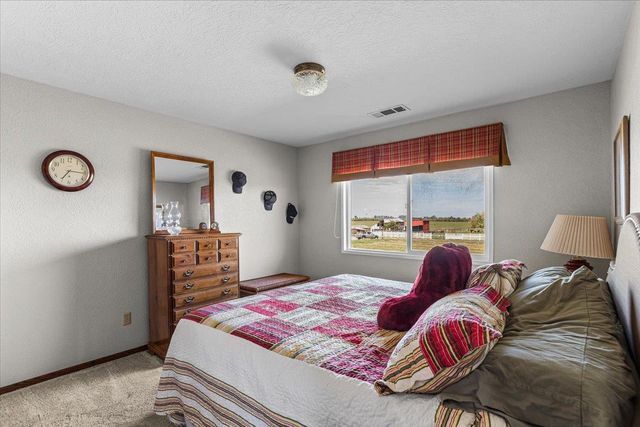 10506 Claribel Road, Oakdale, CA 95361