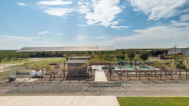 10506 Claribel Road, Oakdale, CA 95361