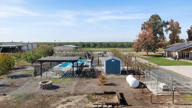 10506 Claribel Road, Oakdale, CA 95361