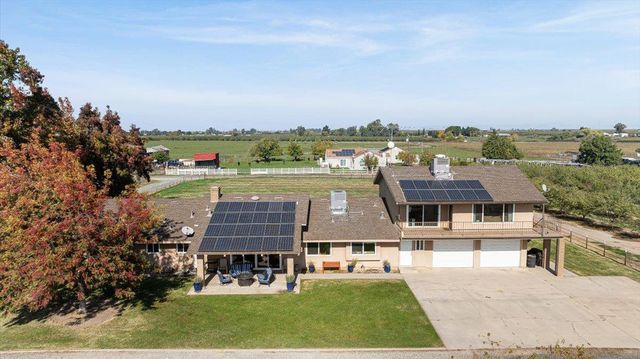 10506 Claribel Road, Oakdale, CA 95361