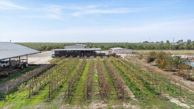 10506 Claribel Road, Oakdale, CA 95361