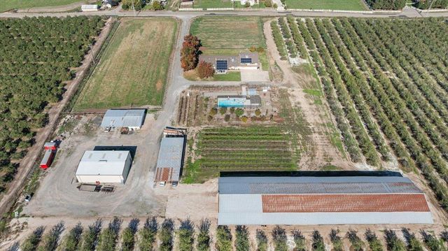 10506 Claribel Road, Oakdale, CA 95361