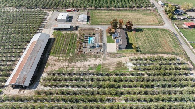 10506 Claribel Road, Oakdale, CA 95361