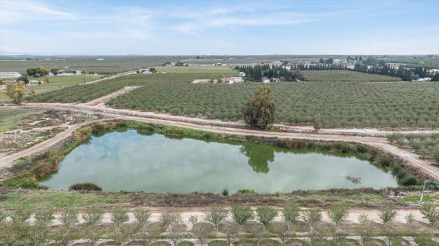 10506 Claribel Road, Oakdale, CA 95361