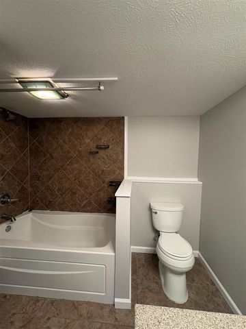 3120 Angelwood Drive, Muskegon, MI 49445