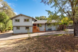 1888 Judson Ln, Santa Rosa, CA 95401